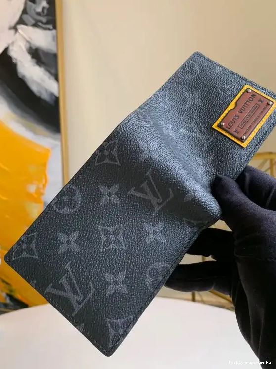 FS CHEAP MULTIPLE WALLET VUITTON LOUIS 0519